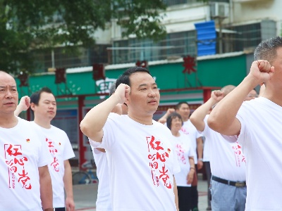 鹰潭市贵溪市首个社区“578”（我去帮）志愿服务队成立
