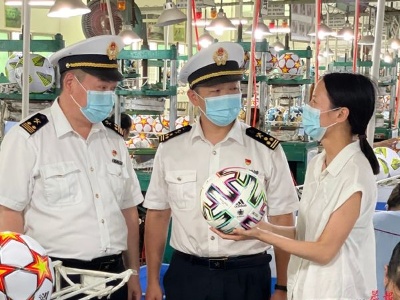 欧洲杯指定用球钟爱“江西制造” 九江连续生产三届世界杯和欧洲杯用球