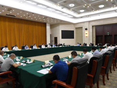 汪永清率全国政协调研组在赣调研