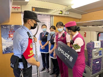 南昌铁路局客运段:为安全生产“磨刀练枪”