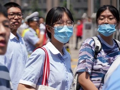 @高考考生，满18周岁后快去接种新冠疫苗