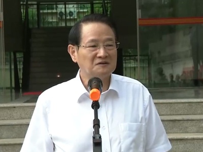 易炼红走访慰问部队时强调 大力弘扬革命老区光荣传统 军地携手同心奋进新的征程