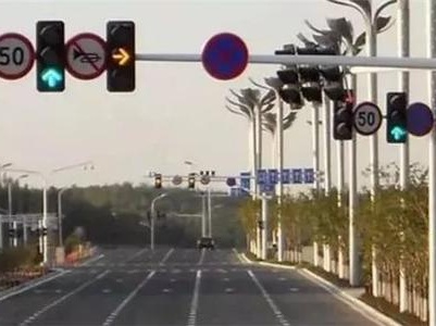 实现“灯看车放行” 江西首个智能交通信号配时中心投入运行