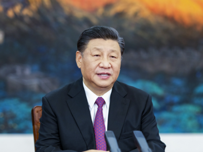 习近平出席亚太经合组织领导人非正式会议并发表讲话 