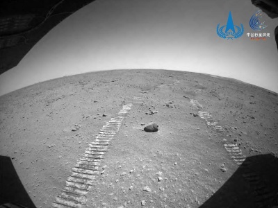 祝融号火星车圆满完成既定探测任务 将继续行驶实施拓展任务