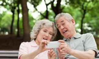 预存消费养老高额利息回报？当心是专骗老人的非法集资