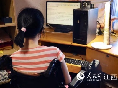 三甲医院女医生突发疾病瘫痪，免费为网友答疑超8000小时！ 