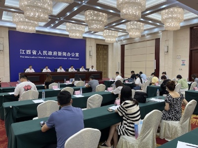 现在去考飞行驾照来得及吗？江西低空空域已有2条临时航线