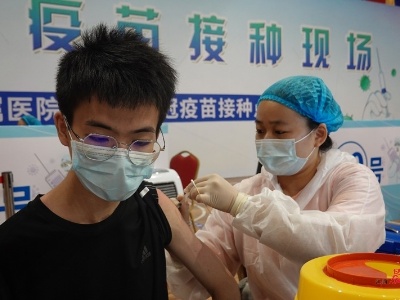 开学前新冠疫苗接种提速 江西12至17岁人群接种超400万人