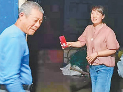 危急关头，冲在最前面