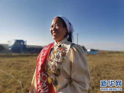 【石榴花开 籽籽同心】“国家的孩子”40年守护草原报恩情