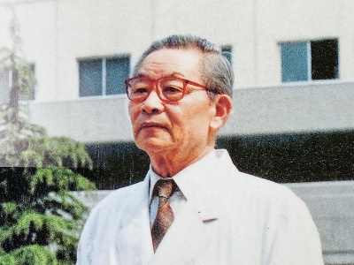 共和国功勋人物|辛育龄：一生为人民攀登医学高峰   
