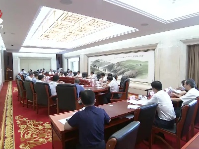 易炼红在国庆假期商贸旅游消费调度会上强调 统筹疫情防控和经济社会发展 确保“十一”黄金周人安全商贸旺消费热