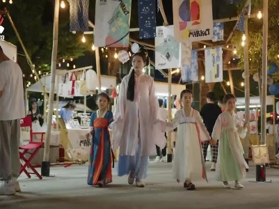 不一样的“文化”夜市