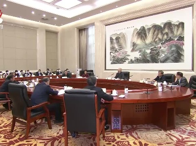 省政协主席会议专题研究审议推进赣江新区高质量发展建议
