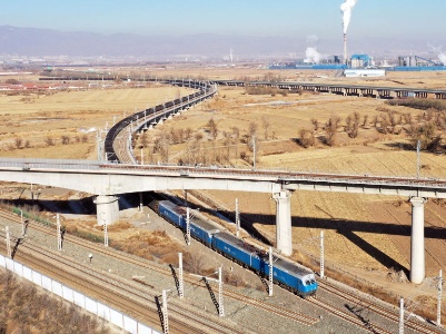 内蒙古：为大半个中国“雪中送炭”