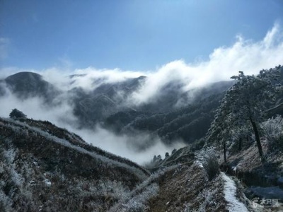 入冬以来江西第一场雪悄然落下 本周将有两波冷空气来袭