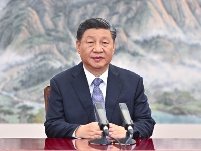习近平出席中非合作论坛第八届部长级会议开幕式并发表主旨演讲 