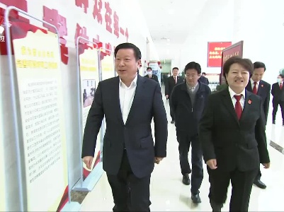 张鸿星到省高级人民法院调研