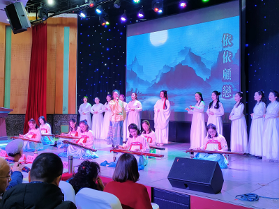第二届“寻庐讲坛”听众诗词诵读大赛成功举办