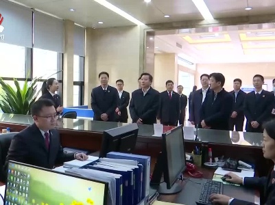 张鸿星在赣州调研政法工作