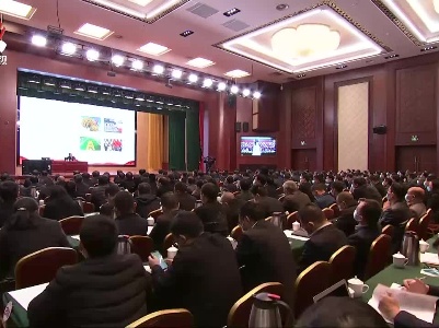 【学习贯彻十九届六中全会精神】学习十九届六中全会精神 为干事创业增动力