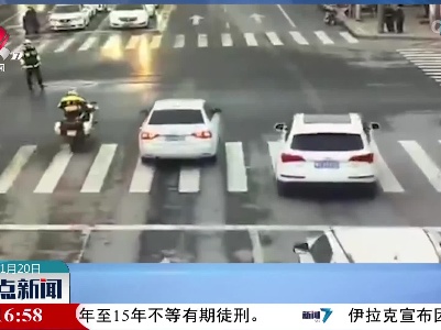 孕妇大出血被堵路上 交警紧急开路