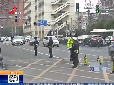 南昌：治理“一附院”北门堵点 看交警如何“出招”？