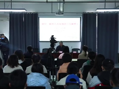 赣剧《红楼梦》怎么演？红学大家张庆善为学员支招