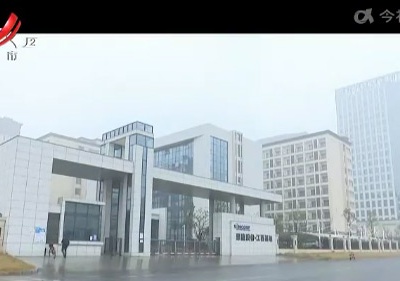 【聚焦“放管服”改革 曝光“怕慢假庸散”】宜春高安：帮办代办 应办尽办