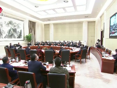 叶建春主持鄱阳湖自创区建设领导小组暨推进“03专项”试点示范领导小组会议时强调 增强自主创新能力 提升系统集成水平 努力锻造创新江西核心竞争力