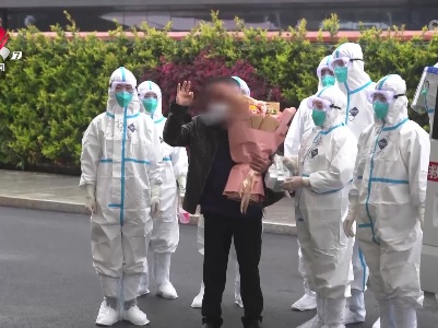 南昌5名新冠肺炎患者今天治愈出院