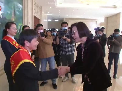 我省举行纪念“三八”国际妇女节112周年大会暨“巾帼心向党 喜迎二十大”赣鄱红色娘子军宣讲团主题宣讲活动