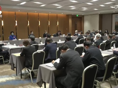 【加油“赣” 向未来·直通两会】住赣全国政协委员分组审议全国政协常委会工作报告