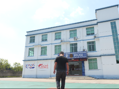 江西乐平：看完直播后主动投案 警方“以身说法”见成效
