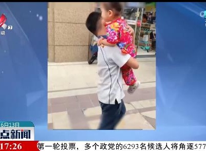 幸福！妈妈记录哥哥抱妹妹的有爱日常