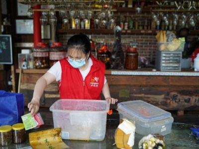 江西婺源：强降雨后积极开展生产自救