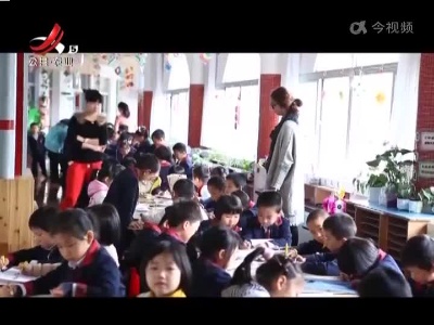 收费拍毕业照 幼儿园做法引争议