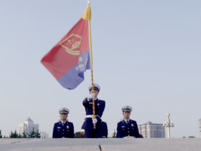 我们是“八一”消防队！