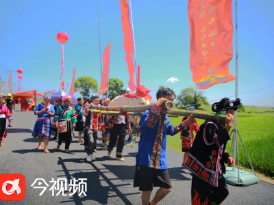 新余市渝水区鹄山镇举办“都则力塘下”彝族火把节