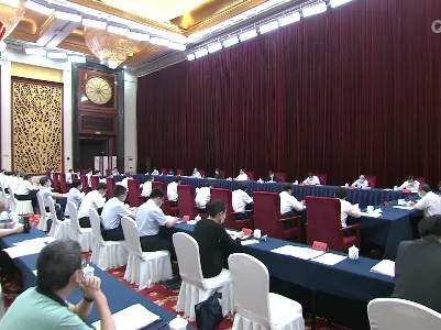 王晨在我省进行长江保护法执法检查时强调 深入贯彻习近平生态文明思想 奋力打好长江保护修复攻坚战 易炼红叶建春出席汇报会并分别陪同 高虎城参加