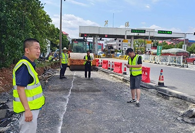 吉康高速改扩建工程佛子岭隧道全幅贯通