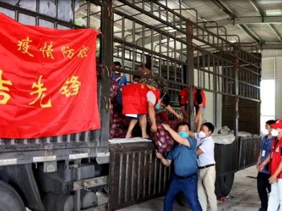 吉安新干：抗疫一线党旗红 万名党员在行动
