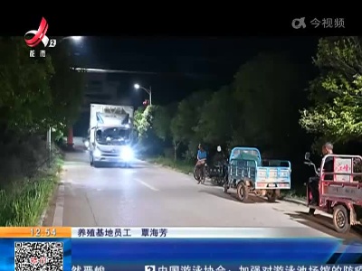 【赣闻天下】上饶万年：千亩白对虾鲜活上市 助推农民增收致富