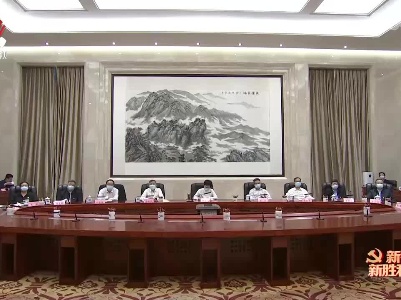 【二十大时光】江西干部群众收听收看党的二十大开幕会盛况