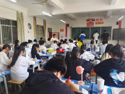 吉安市峡江县对11家眼镜经营企业和7家饰品店进行专项检查 1家被立案调查