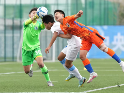 第一届中国青少年足球联赛各组别决赛在江西于都举行