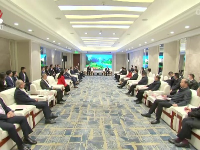 叶建春会见上海市江西商会及在沪赣籍企业家