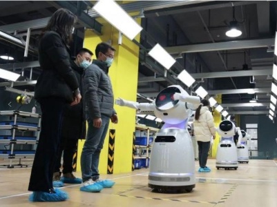 九江市第一个商用机器人生产项目试投产