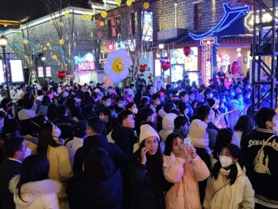 热评丨在浓浓的烟火气里探寻美好生活的原点